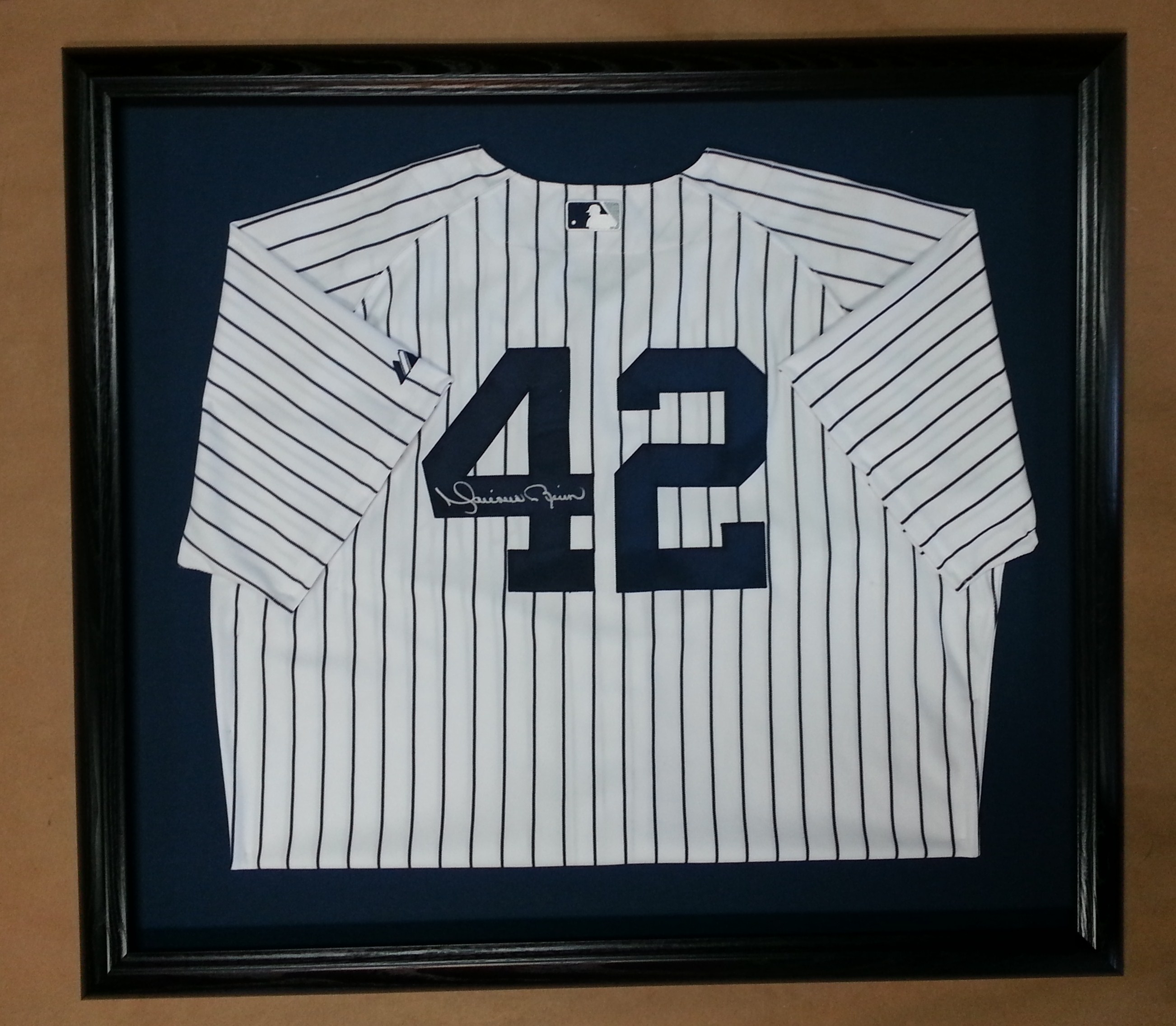 framed yankees jersey